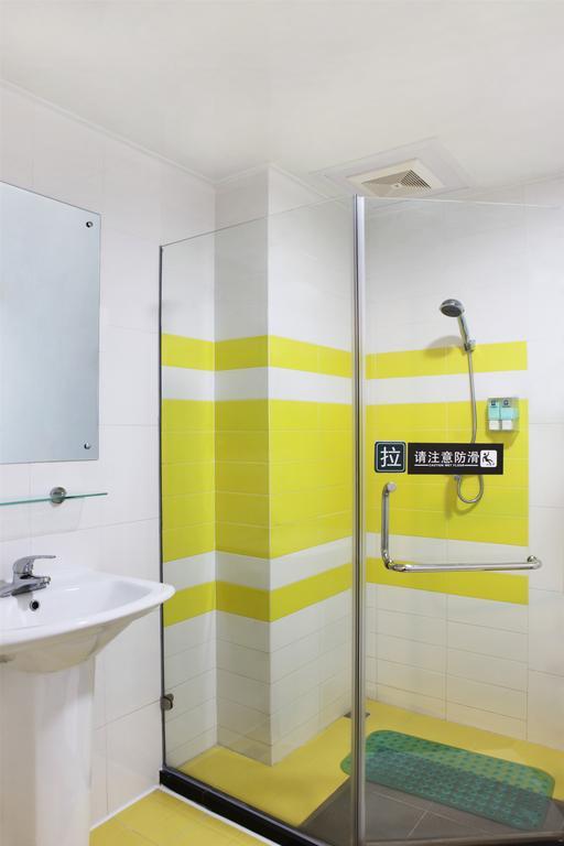 7Days Inn Guangzhou Jiaokou Subway Station 2Nd Ngoại thất bức ảnh
