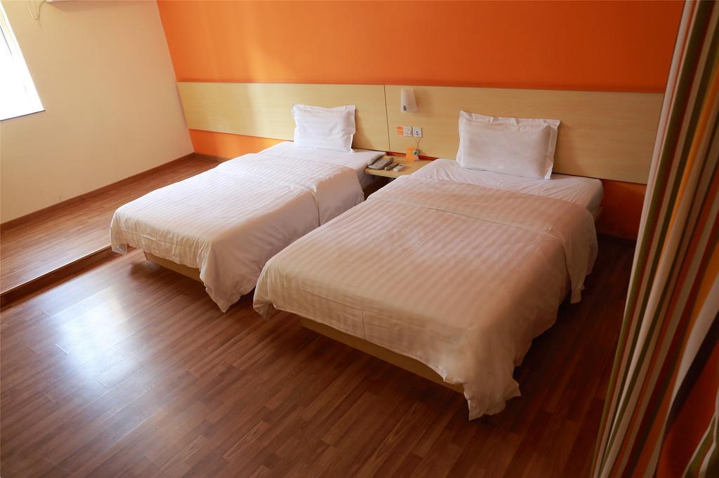 7Days Inn Guangzhou Jiaokou Subway Station 2Nd Phòng bức ảnh